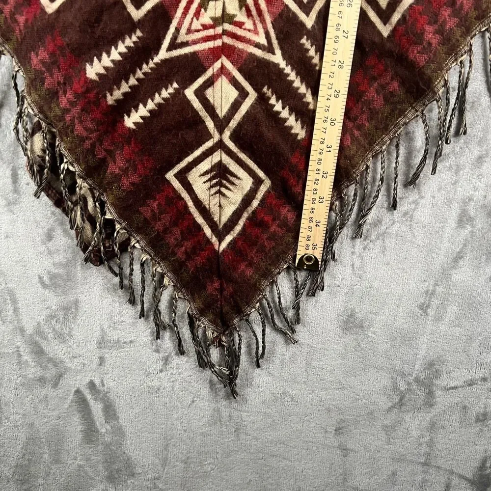 Women’s Aztec Print Hooded Poncho Brown Red Fringe Front Pocket Western One Size
